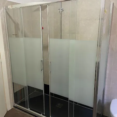 Apartament Joivy Vibrant 8 Como